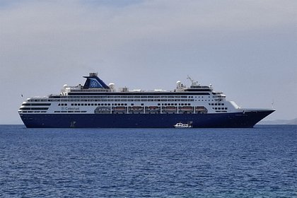 Круиз в подвешенном состоянии: как живут российские туристы на лайнере в Дохе